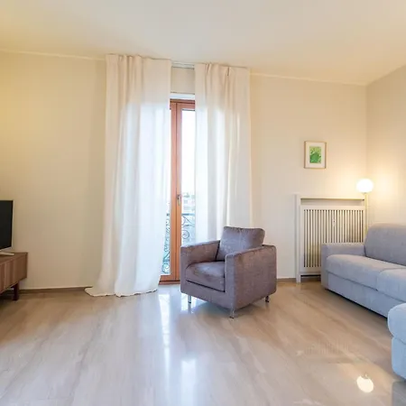 Largo Quinto Alpini By Halldis Apartamento Milán